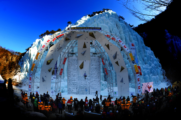 청송 아이스클라이밍월드컵 모습. 경상북도 제공.