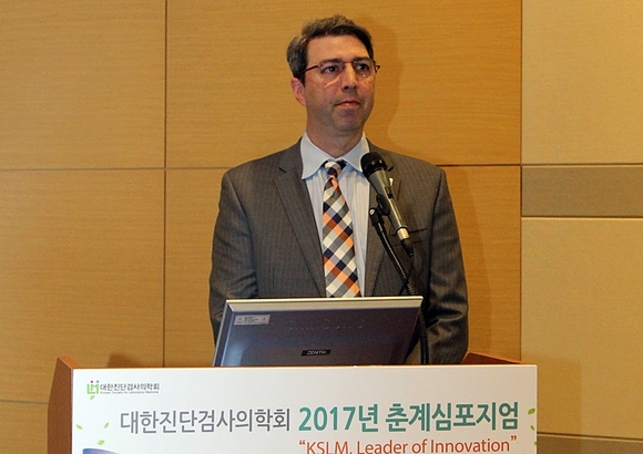 퀴아젠코리아 제공