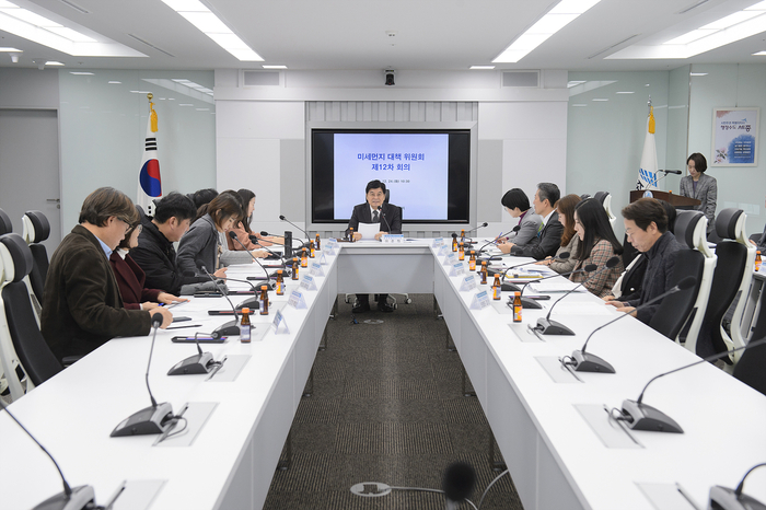 미세먼지 대책위원회 제 12차 회의 장면.