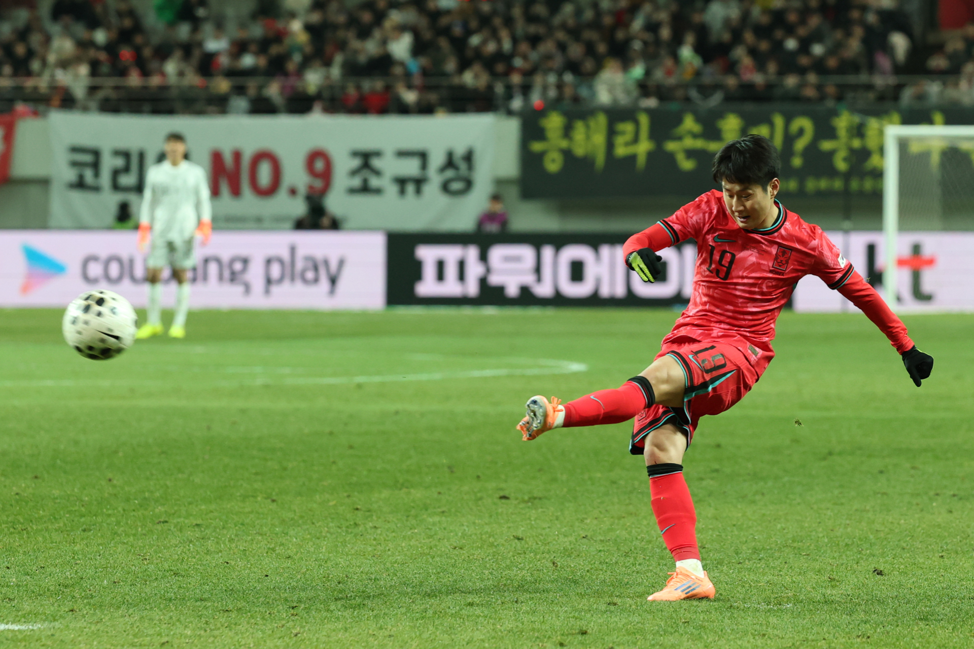 어시스트 기록한 이강인 “월드컵 남은 기간 부족한 점 보완해야 한다”