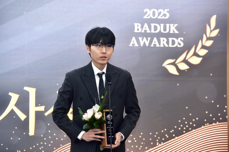 신진서 9단, 바둑리그 승리로 통산 900승 금자탑