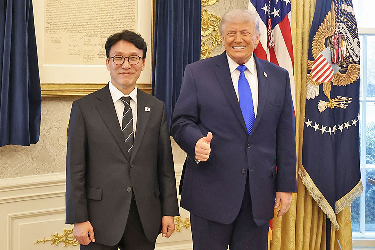 김민석 총리 “트럼프, ‘김정은이 북·미 대화 원하냐’고 물어”